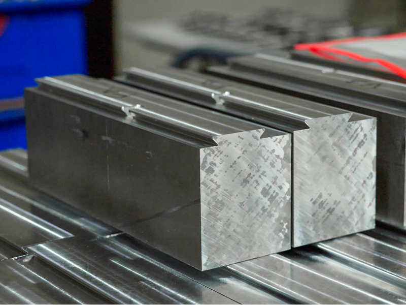 dovetailed part
