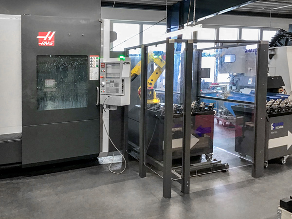 Haas UMC 750