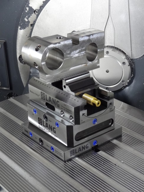 5-axis machining of raw part with a 5 axis vise from LANG Technik