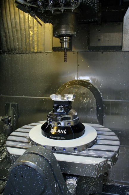 5-axis vise clamped in a zero point riser from workholding expert LANG