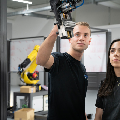 Dennis Bühler, Mechatronics Trainee